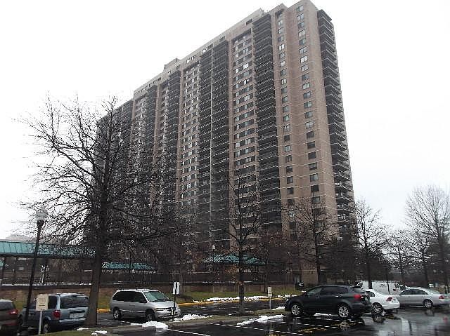 2nd image of 5505 Seminary Rd APT 2103N
