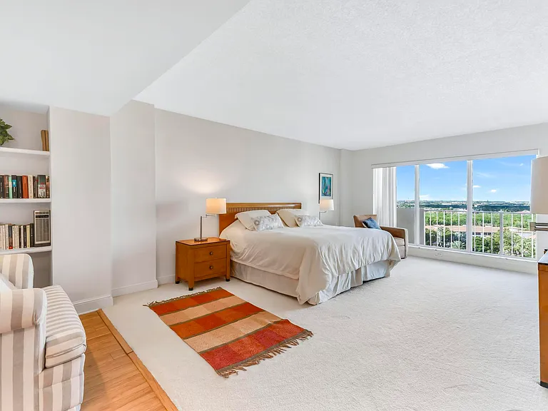 4301 N Ocean Blvd #1002 — Photo 17