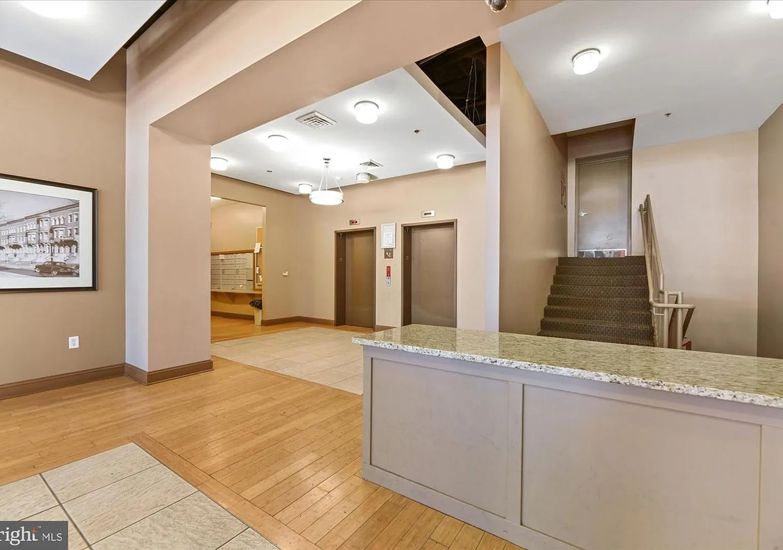 2027/2028 Off Campus Deluxe 2bd/2ba Charles Village condo w/ CAC & W/D in unit! Available 6/9/27 — Photo 2