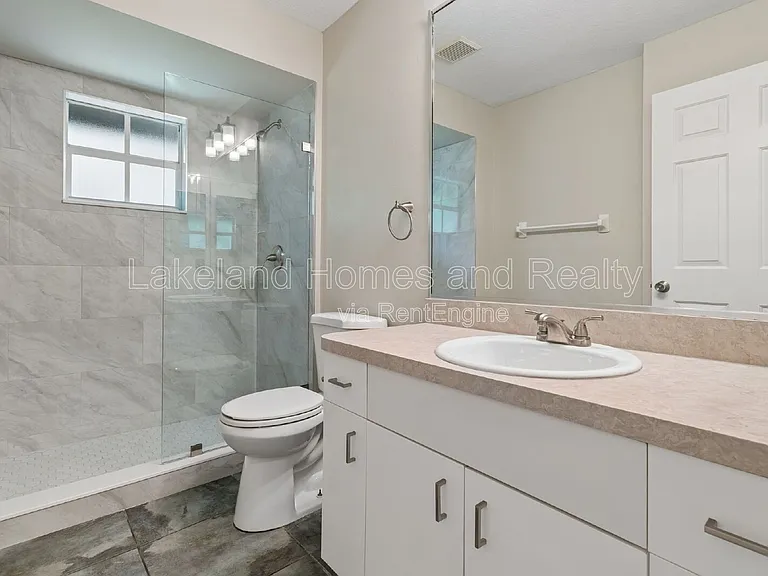 95 Woodside Dr — Photo 35