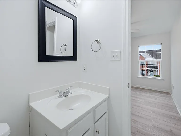 6928 Creft Cir — Photo 25