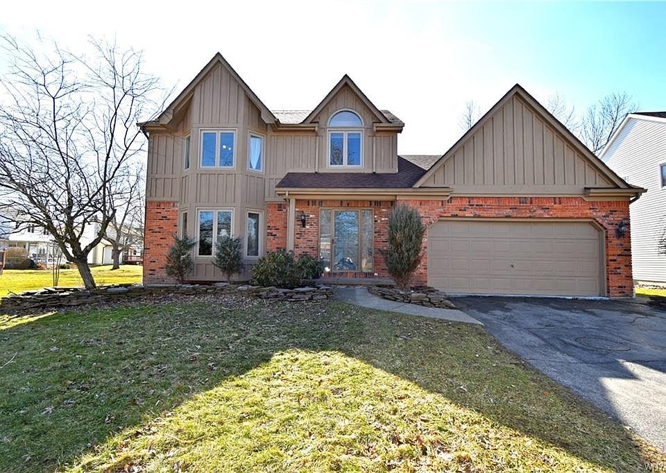 1st image of 429 Glen Oak Dr