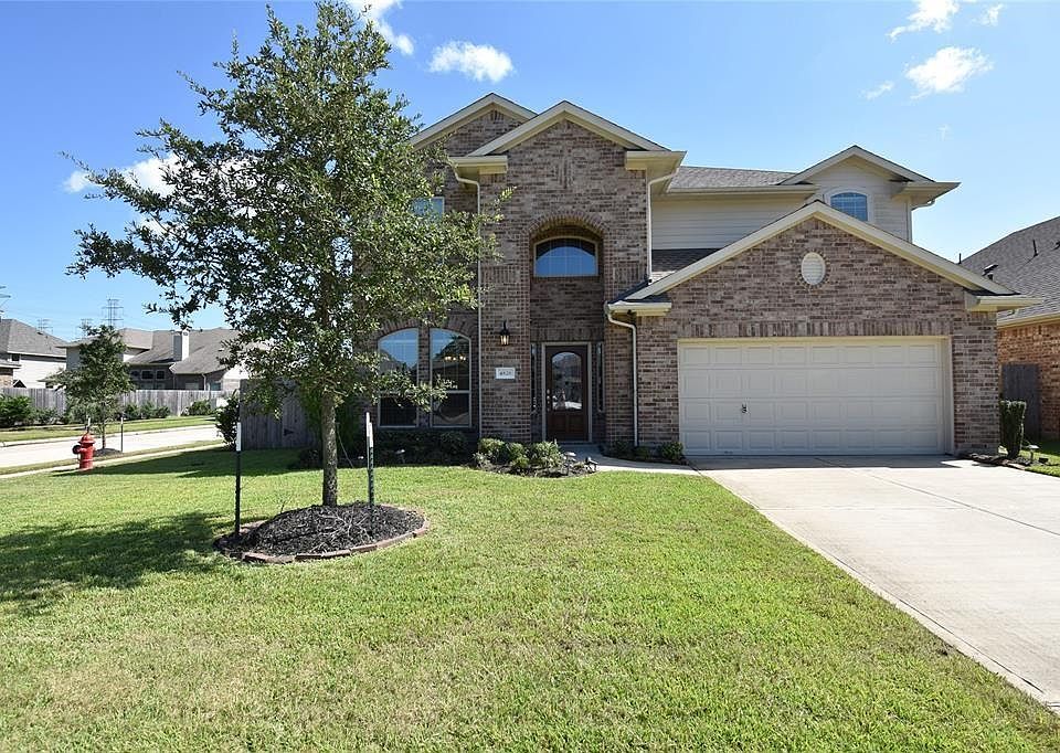 1st image of 4826 Loures Ln