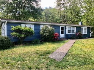 4276 Burton Ln, North Garden, VA 22959