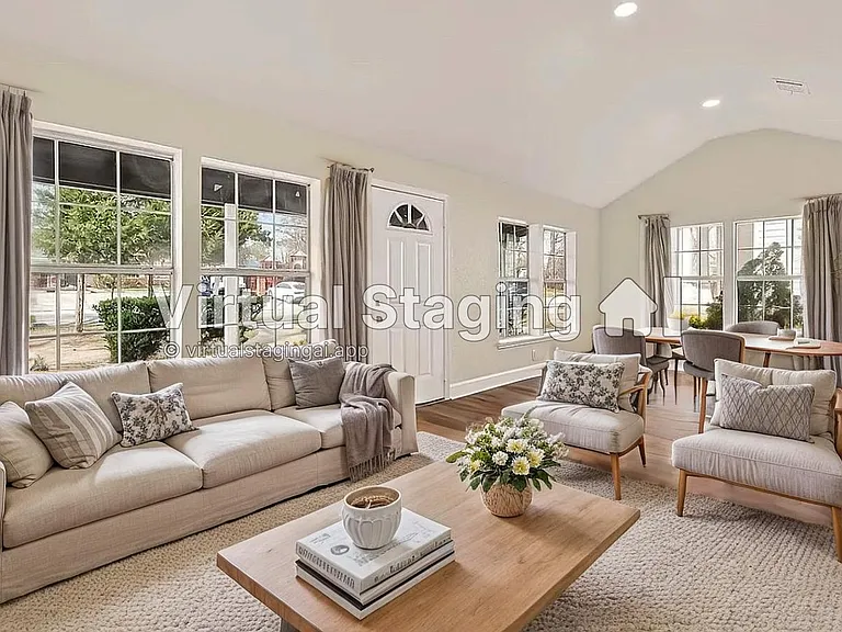 915 W Lewis St — Photo 5