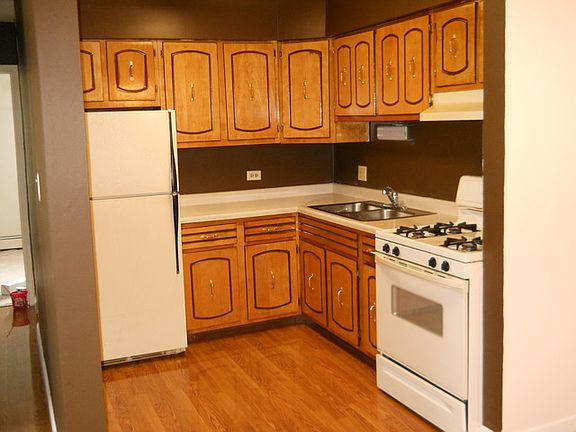 4th image of 845 Westmoreland Dr APT 5