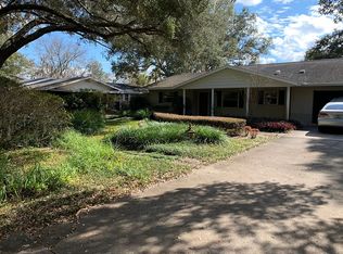 9850 Jackson Rd, Leesburg, FL 34788