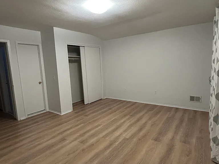279 Kell Ave — Photo 10