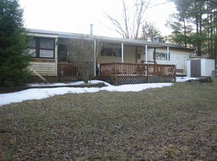 OAK [1 198] Ln, Equinunk, PA 18417