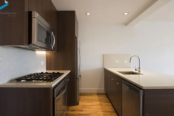 Rented by FirstService Realty (legacy) | media 4