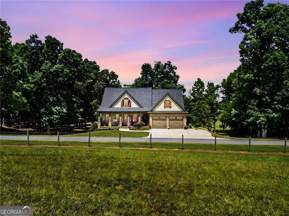 391 Reynolds Bridge Rd, Kingston, GA 30145