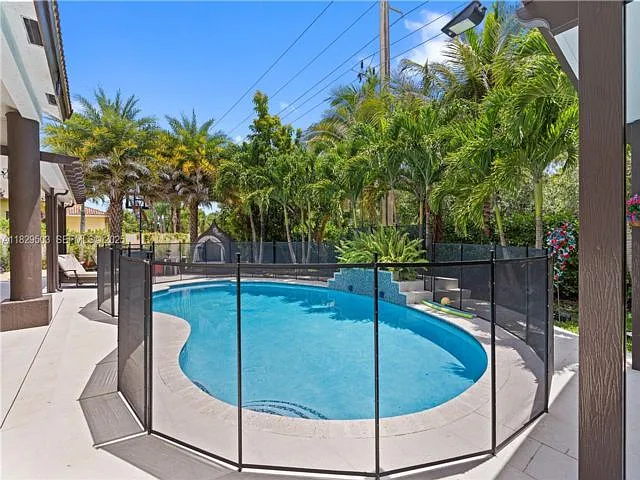 16601 SW 87th Ct #16601 — Photo 10