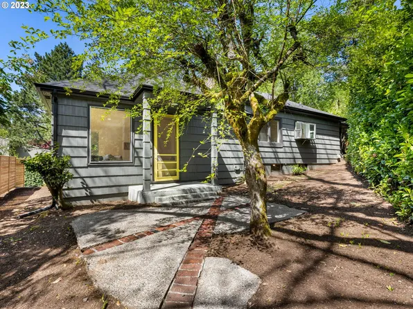 3590 SW Patton Rd, Portland, OR 97221