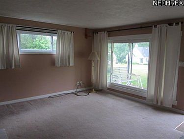 3rd image of 1741 W Idlewood Dr