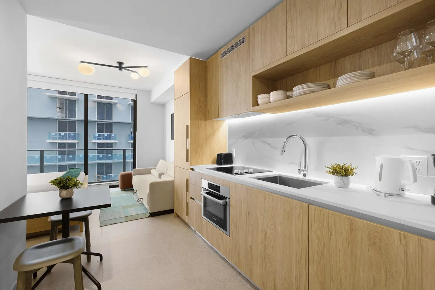 Studio, 1.0 bath, 419 sqft, $4,195 — Photo 4