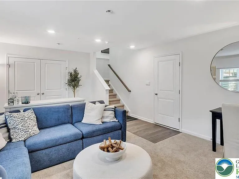1132 Meadowlark Dr — Photo 25