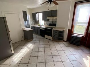 3859 Brownsville Rd FLOOR 1, Pittsburgh, PA 15227