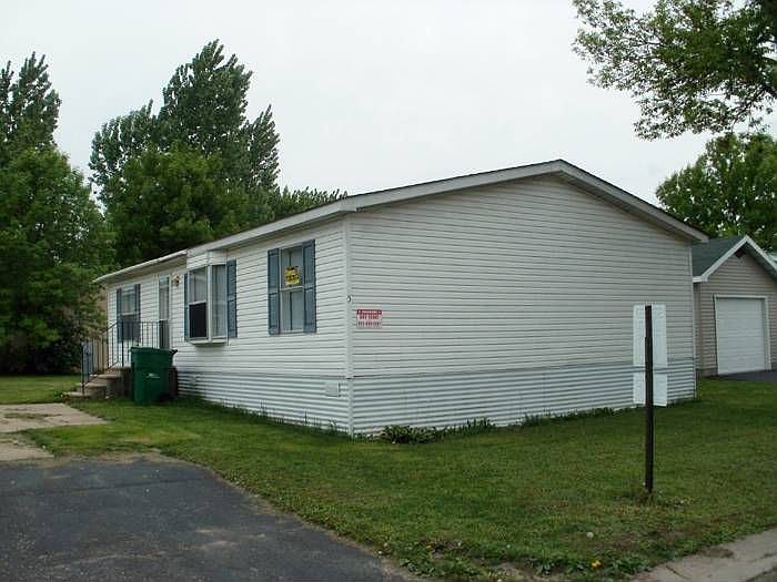 1st image of 5 Patrick Ln