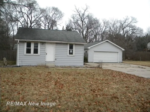 3215 Two Mile Rd, Bay City, MI 48706