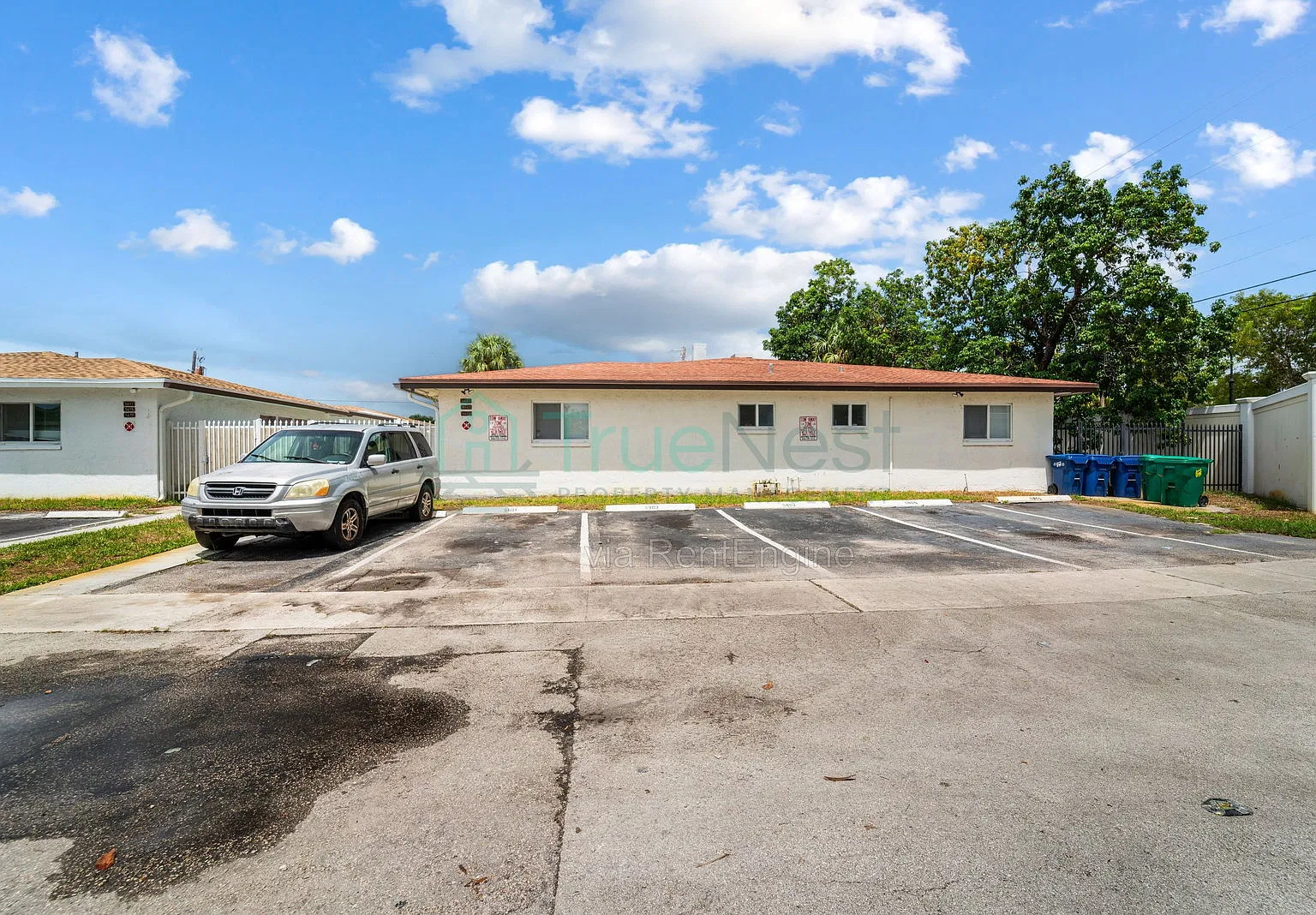 3 bed, 2.0 bath, $2,900 — Photo 1