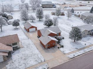 510 S Mary Dr, Tea, SD 57064