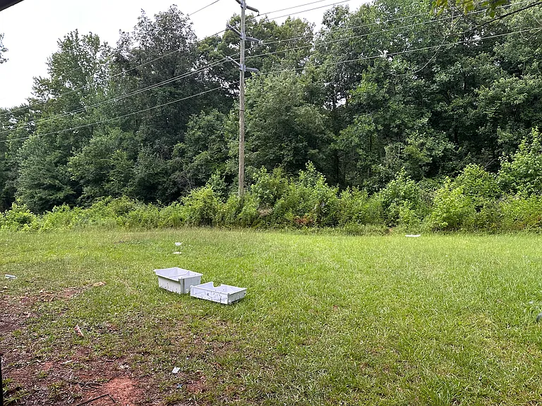 1712 Northwoods Dr — Photo 2