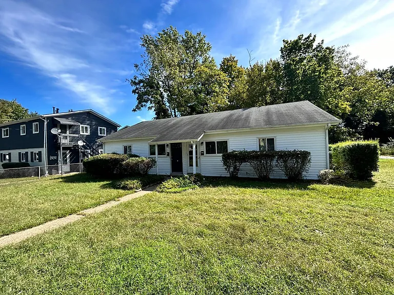 3303 Branch Ave — Photo 4