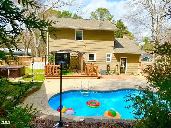 6016 Bellow St, Raleigh, NC 27609