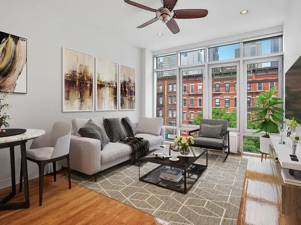 647 9th Avenue image 1 of 7
