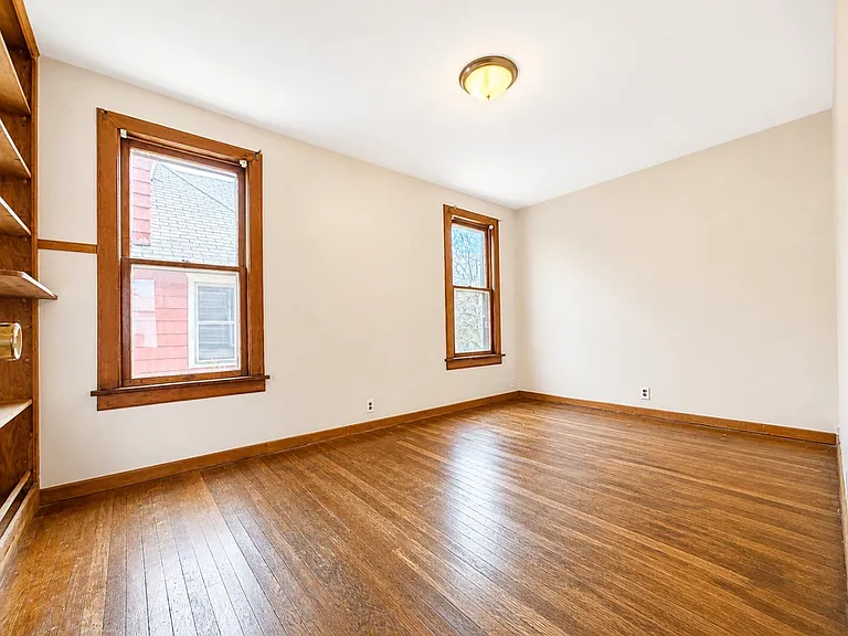 16 Highland Ave #2 — Photo 10