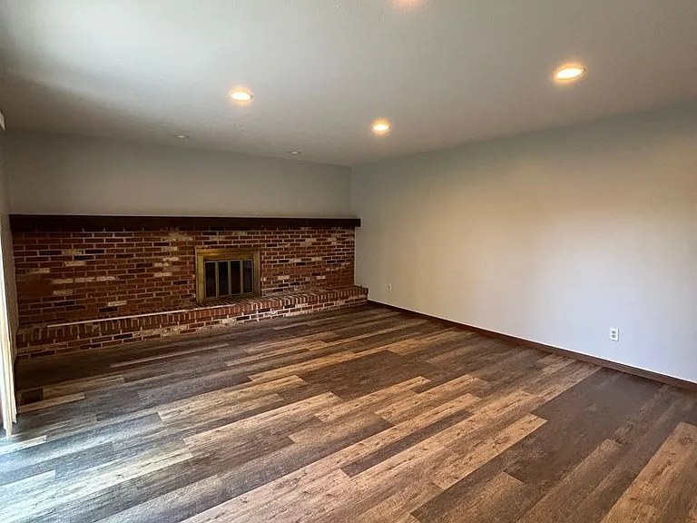 8659 Groveside Dr — Photo 38