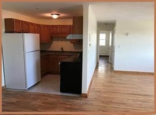 243 Boston Post Rd E APT 12, Marlborough, MA 01752