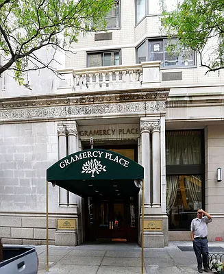 Rented by 280 Park Avenue South Realty | media 1