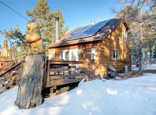 869 Wabash Ln, Sugarloaf, CA 92386