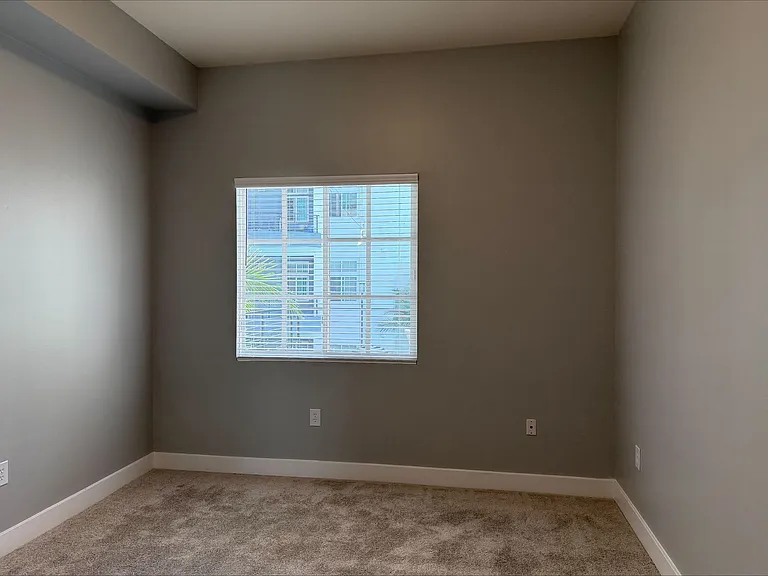 Axis 2300 Apartments — Photo 122