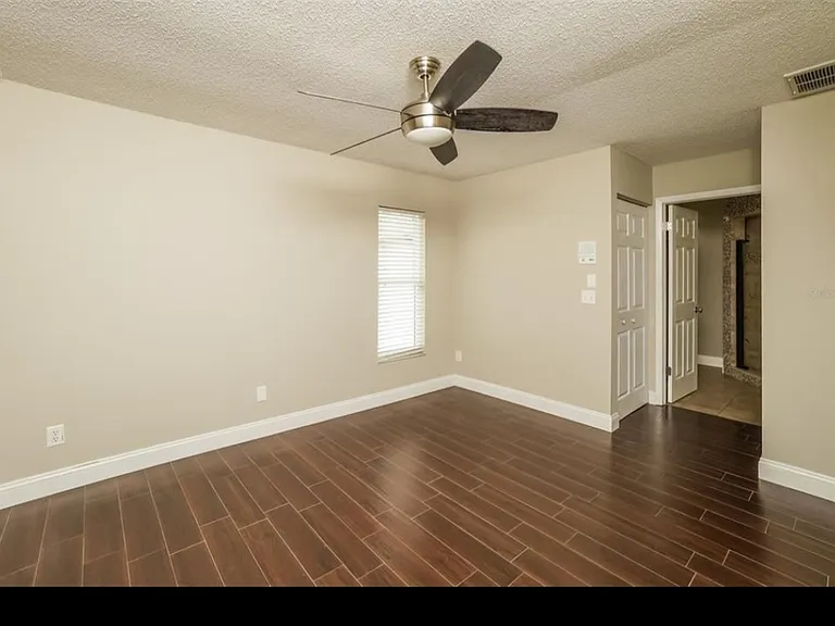 5026 Plumosa St — Photo 3