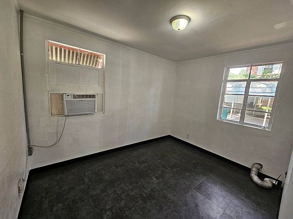 5th image of 287 Oak Ln