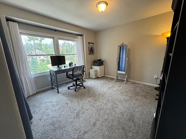secondary bedroom