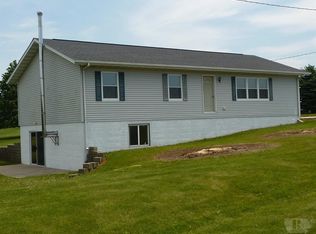 309 3rd Ave, Elberon, IA 52225