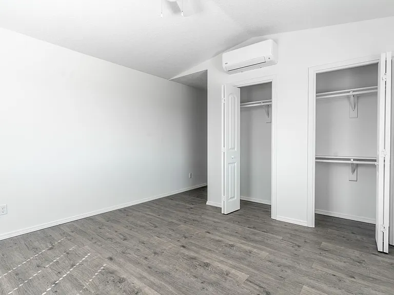 NEW Top End Townhomes with Amazing Views — Photo 21