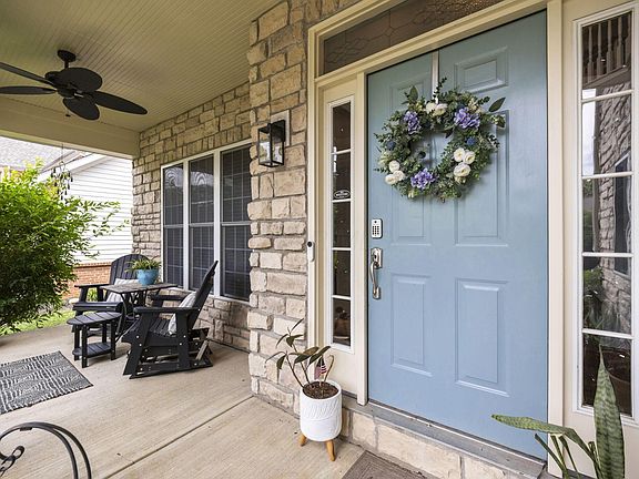 5th image of 6152 Maxton Pl