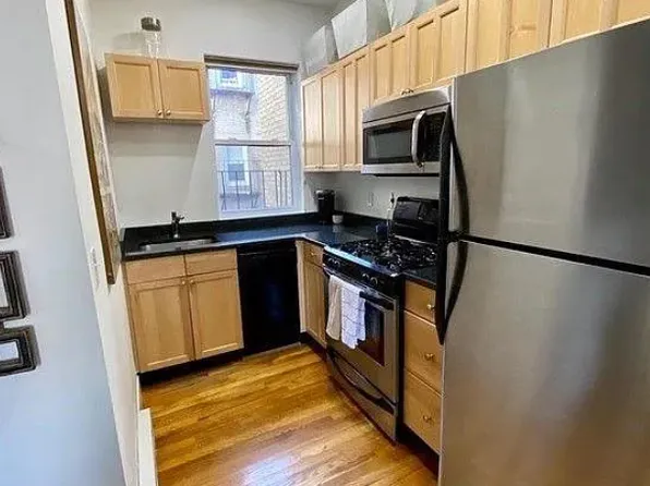 83 Park Dr, Boston, MA