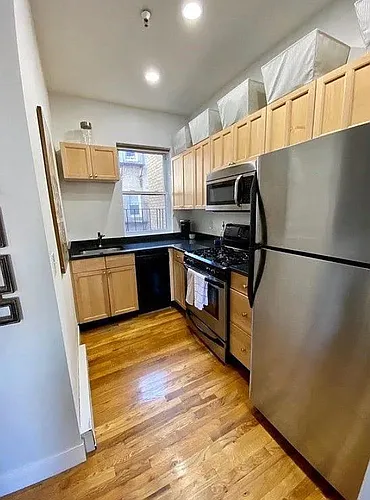 83 Park Dr Photo 1