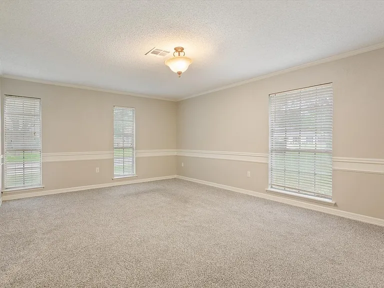 Formal Dining or Living Room
