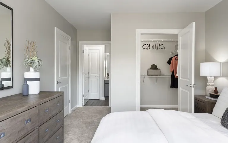 Spacious walk in closets