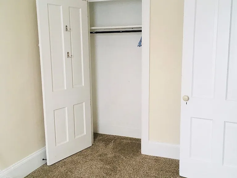 502 NW Front St #B — Photo 21