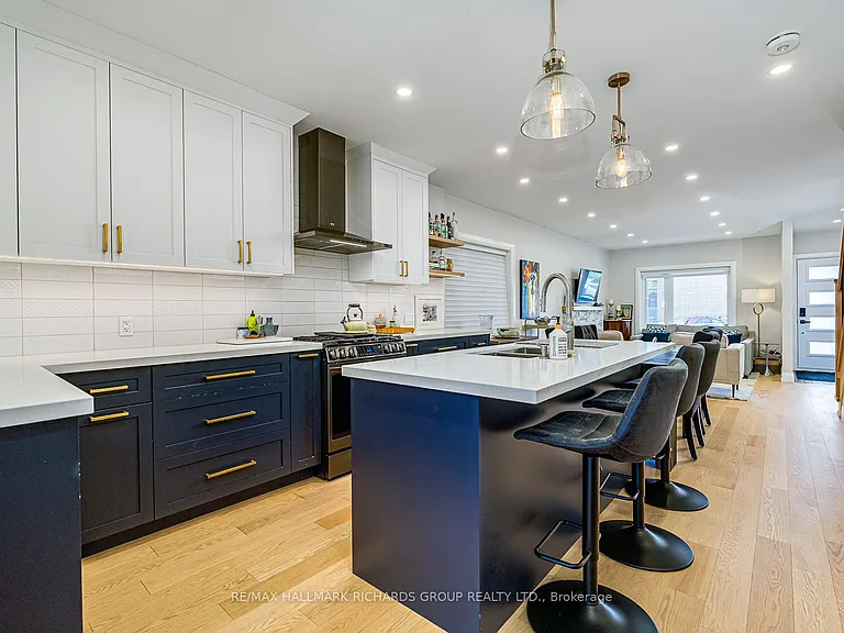 82 Chatham Ave — Photo 8