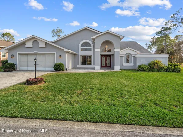 2300 Scenic Hill Dr, Spring Hill, FL 34606