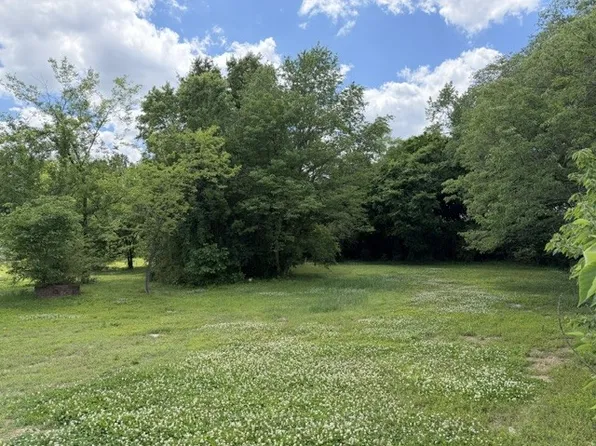 603 Kiwanis Ave, Fayetteville, TN 37334