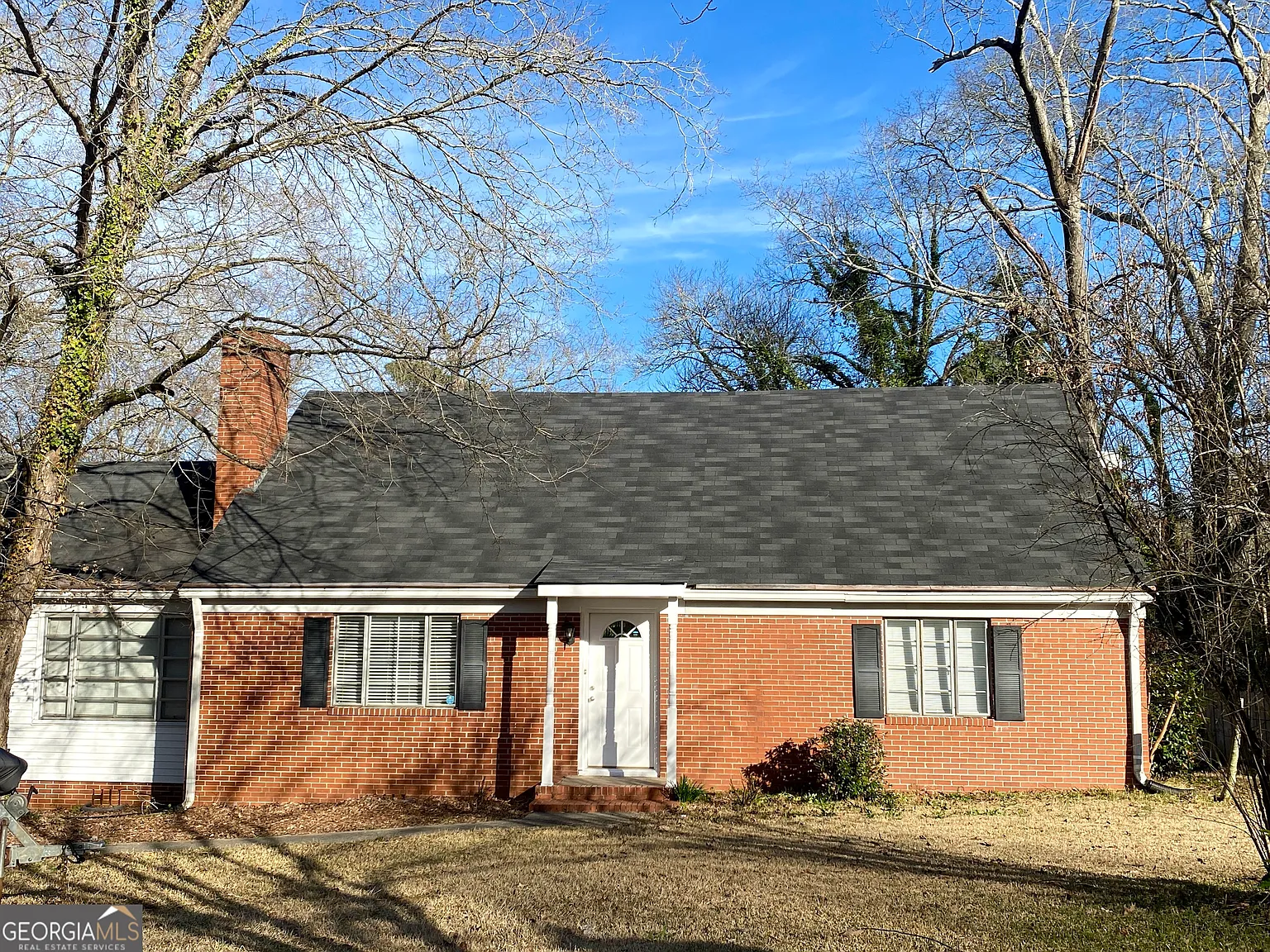 785 Corbin Ave photo 1